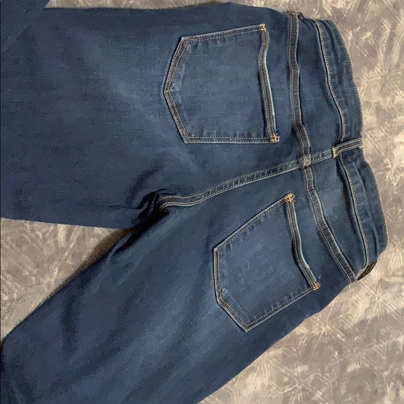 High rise jeans - Picture 2 of 2